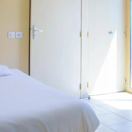 Santa Maria * Cannes