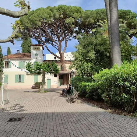 Santa Maria Hostel