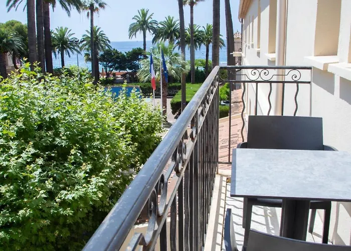 Santa Maria Cannes